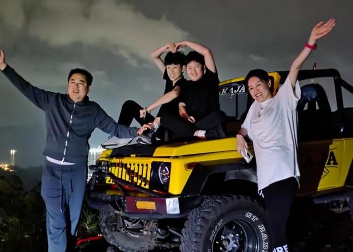 Herberg The Breeze Glamping With Mount Batur Jeep Sunrise Treking Kubupenlokan